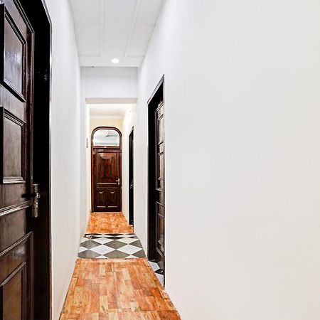 Hotel O Le Empire Stay House Nowe Delhi Zewnętrze zdjęcie